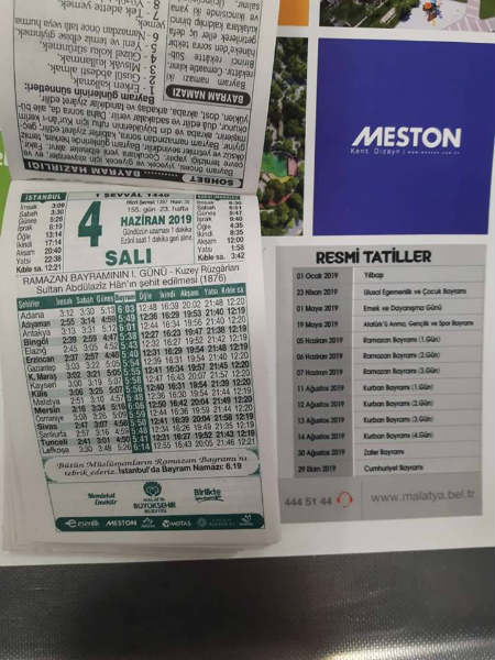 Malatya Büyükşehir Belediyesi Basın Halkla İlişkiler Müdürlüğü skandal bir takvim bastırdı.