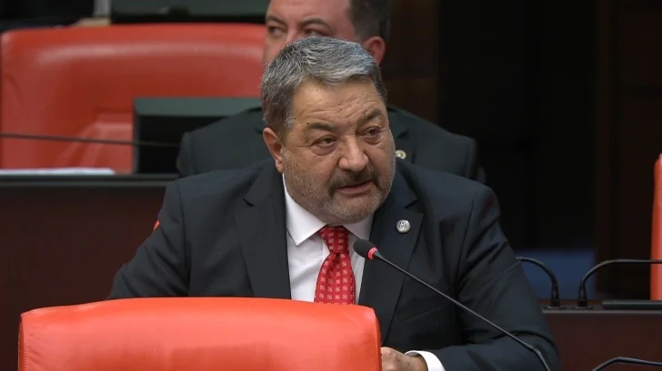 (MHP) Malatya Milletvekili Mehmet Fendoğlu, Malatya-Arapgir ve Kuluncak-Darende Karayollarının yatırım programına alınmasını talep etti.