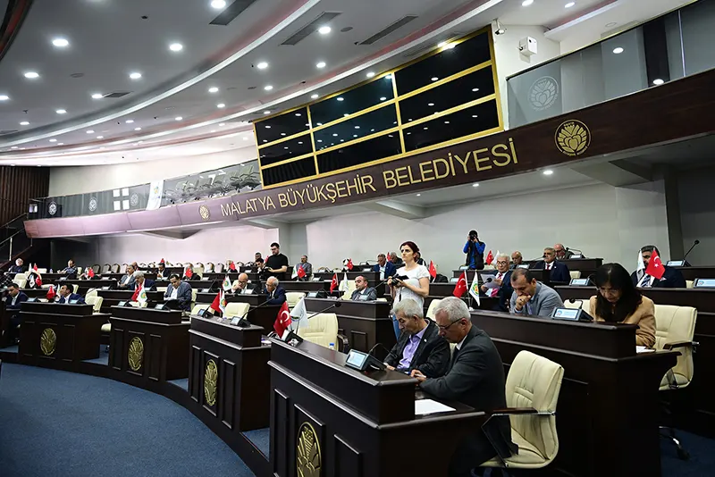 Malatya Büyükşehir Belediye Meclisi’nin Mayıs Ayı II. Birleşimi Belediye Meclis Salonu’nda gerçekleştirildi.